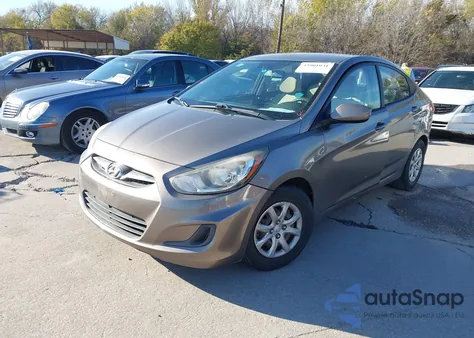 2014 Hyundai Accent Gls z USA, uszkodzony, nr VIN KMHCT4AE1EU671677